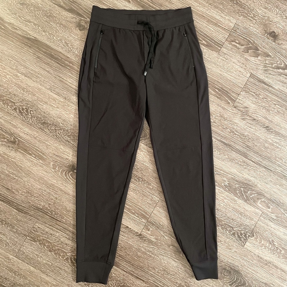 Athleta Headlands Hybrid Trek Jogger